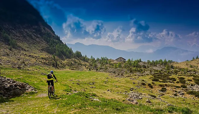 Mountainbike Enduro Tour: Schiazzera Bike Trail