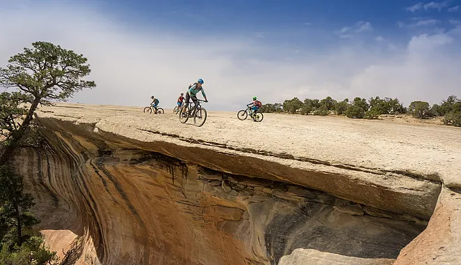 Mountainbike AllMountain Tour: The Ribbon Trail