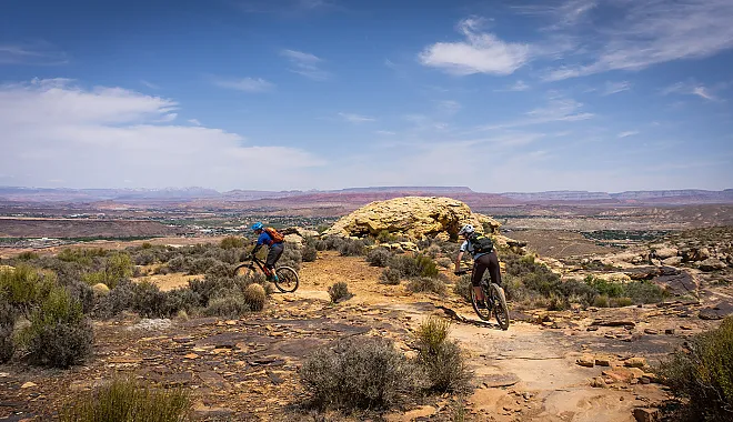 Mountainbike Enduro Tour: Zen Trail + Bearclaw Poppy