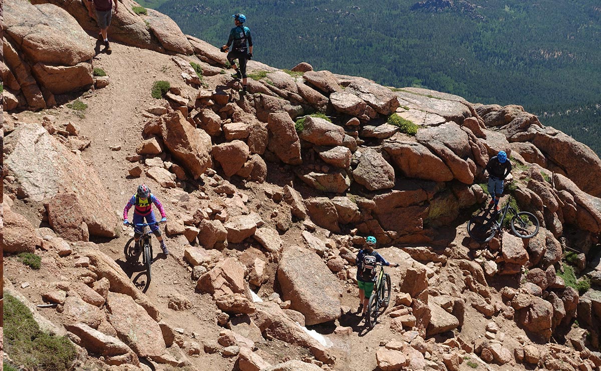 Mountainbike Pikes Peak S4 bis S5 am Pikes Peak