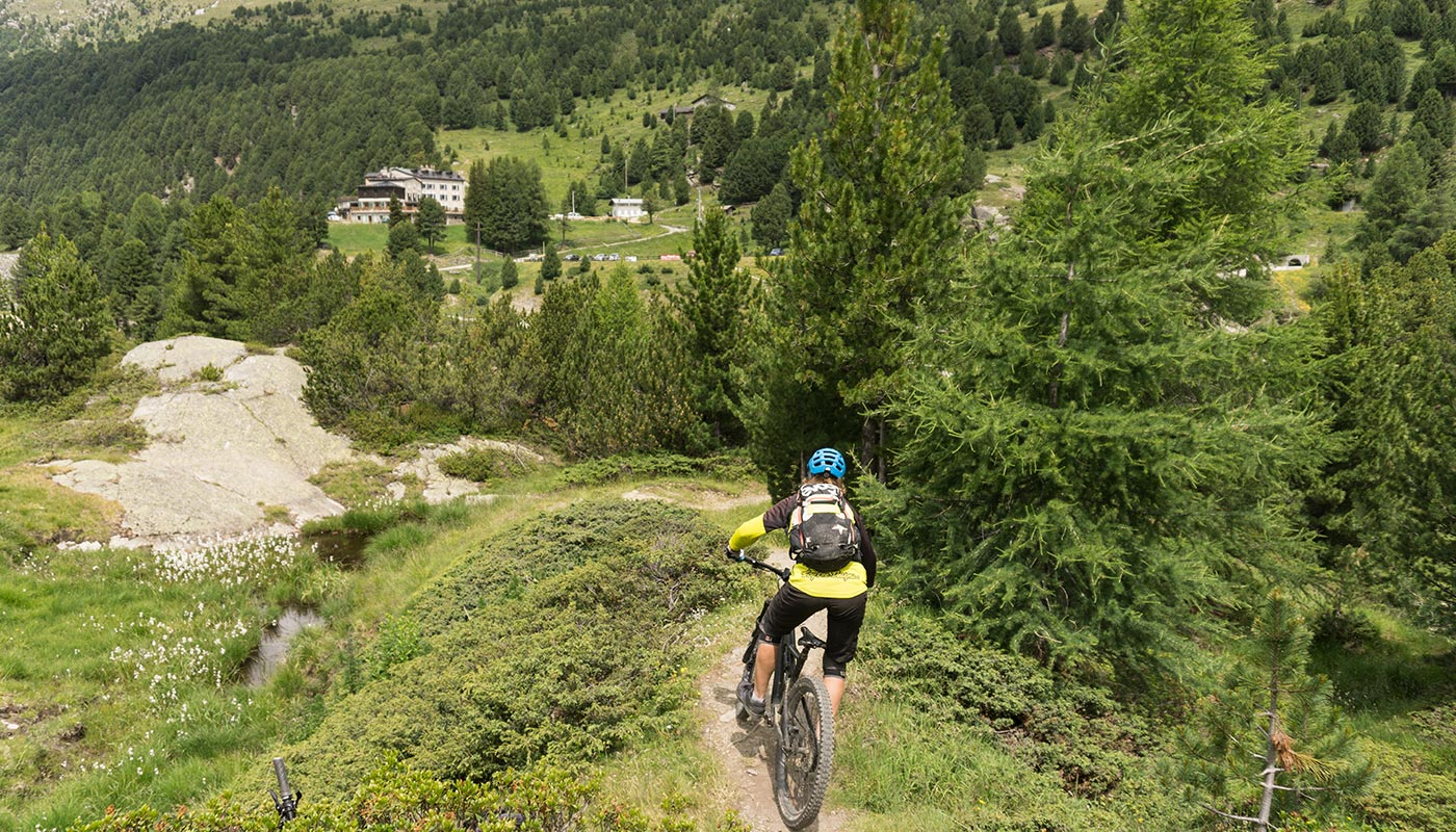 Rifugio Forni Trail Rifugio Forni ist nicht das Ende des Trails